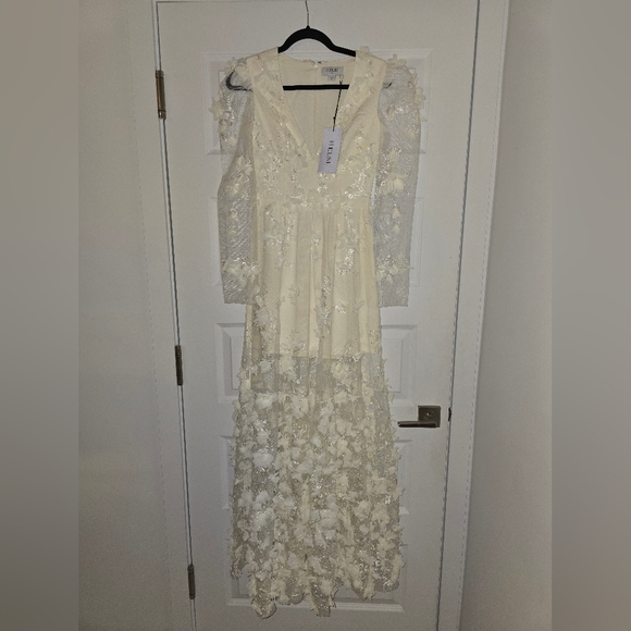 HELSI MAXI DRESS - NWT - XS - Picture 7 of 10